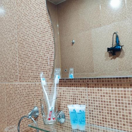 Chill Out Hotel Tskaltubo Ngoại thất bức ảnh